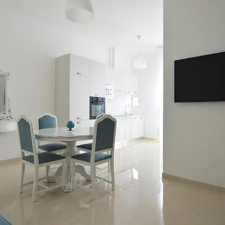 Balcone In Valle D'itria マルティナ・フランカ